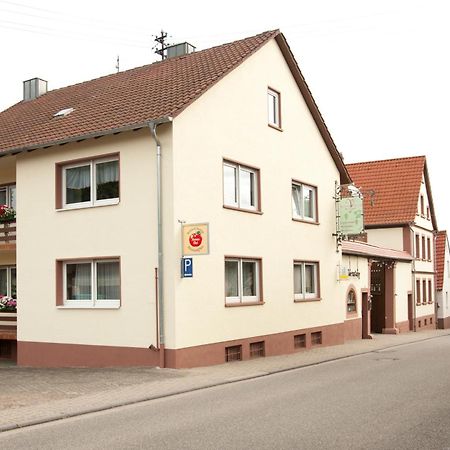 Weingut Und Gastehaus Vongerichten Oberhausen  Buitenkant foto